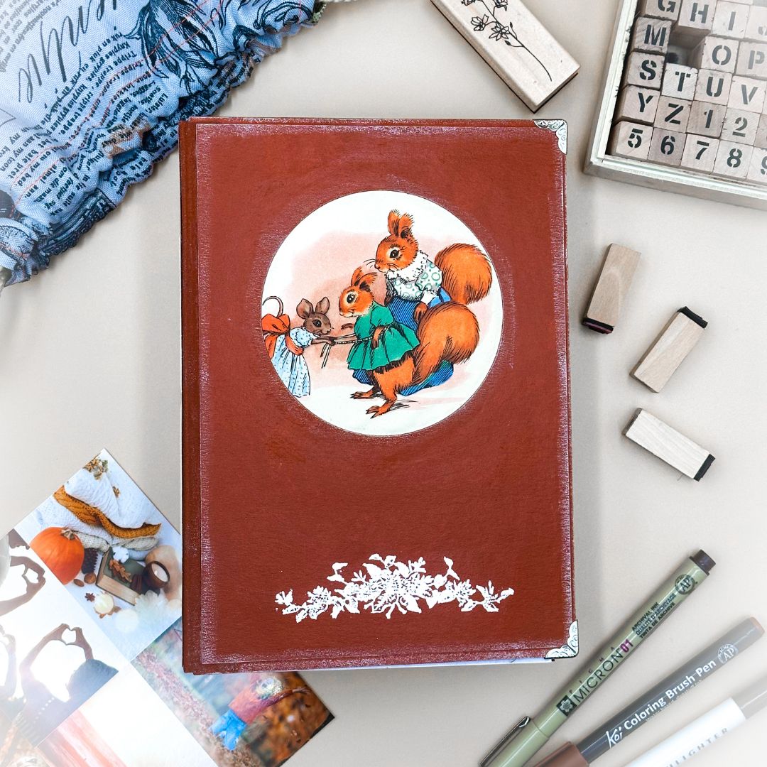 A5 Junk Journal - Scarlet Squirrel - Opulent Archives