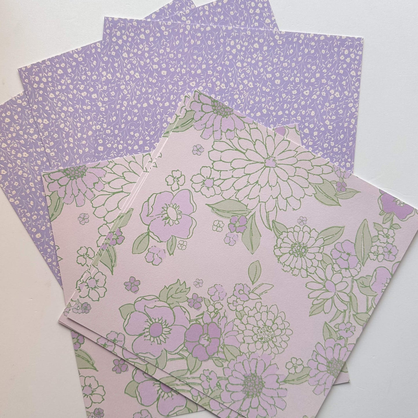 Square decorative paper sets
