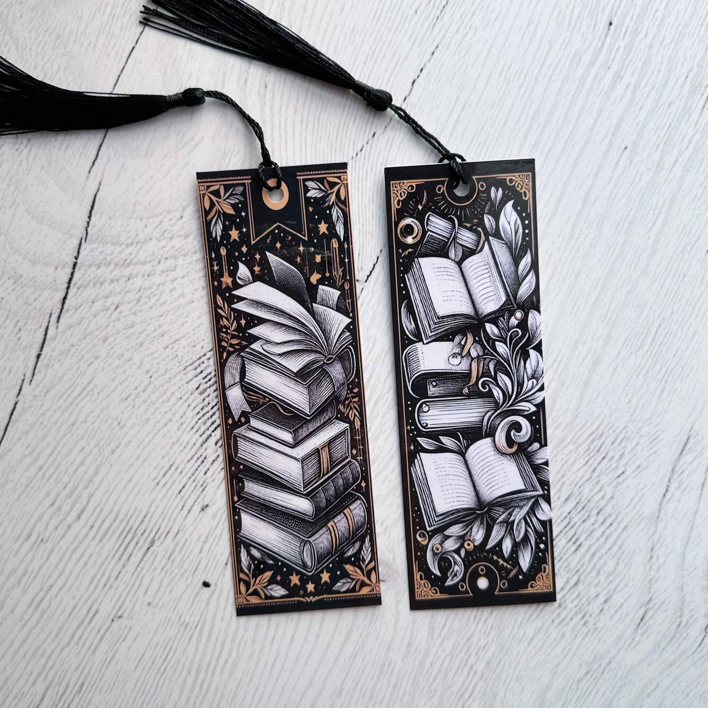 Bookish bookmark sets