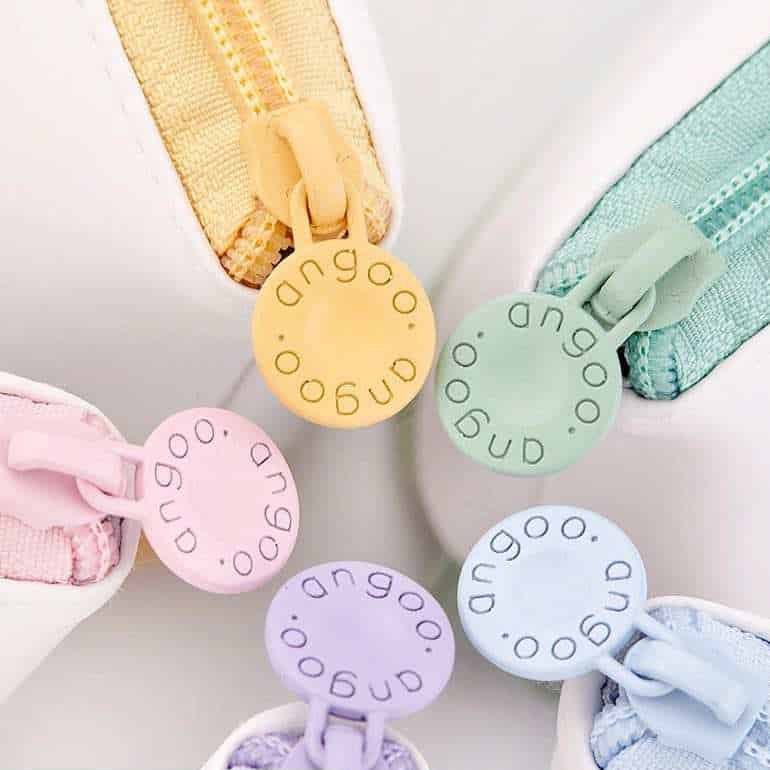 Pop up pencil bag