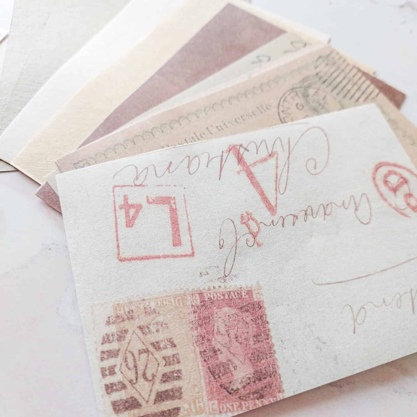 Vintage paper set - red script (30 pcs)