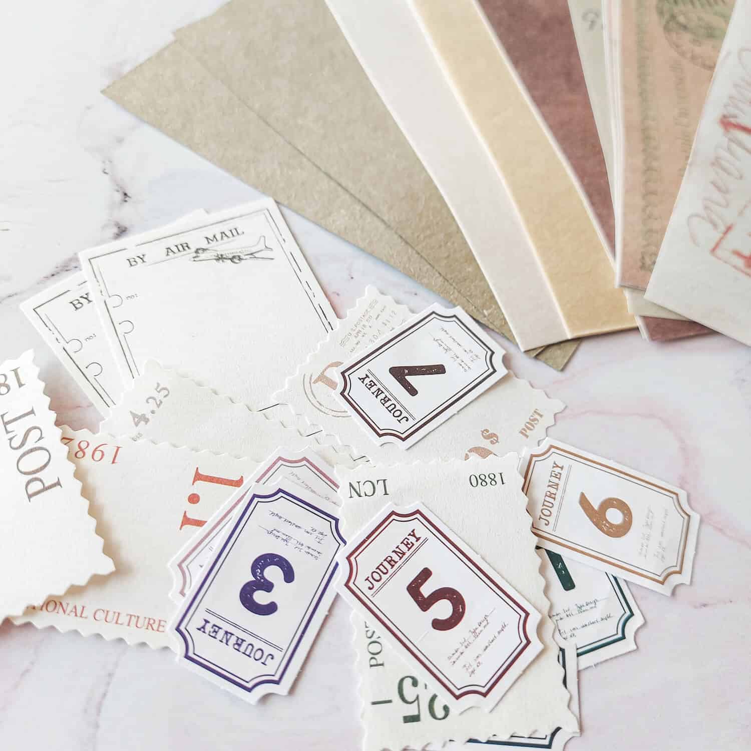 Vintage paper set - red script (30 pcs) – Bubblegumfringe